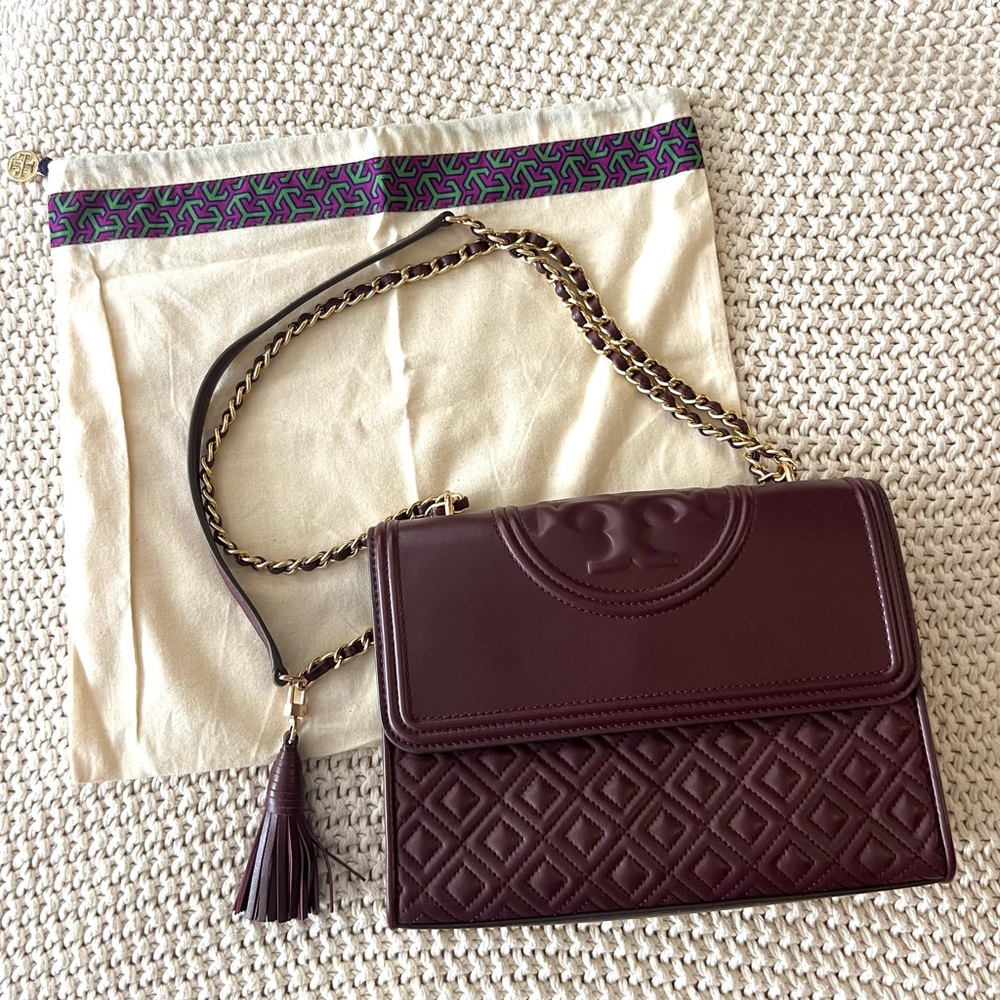 Tory Burch Large Fleming Convertible Leather Shoulder Bag